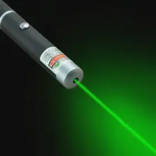 🛍 Мощная лазерная указка с 5 насадками L04-5 Зеленый луч 450 нм Green Laser Pointer, лазер, луч.