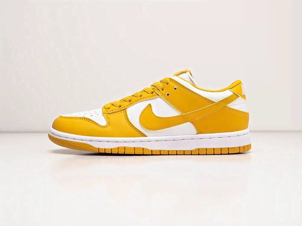 женские кроссовки Nike SB Dunk Low Laser Orange WMNS Laser Orange / White-0