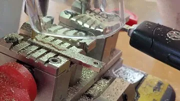 Toyota key laser cutting (Yaris 2019) [Dolphin XP-007]