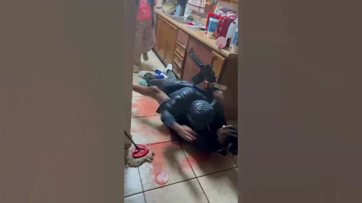 SPLAT BALL GUN WAR !! 😭😱😱 …. Caption video gang ? HES RELENTLESS #viral #trending #funny